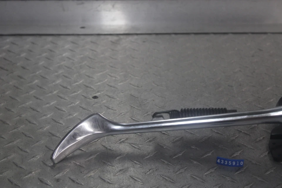 Yamaha V Star 1100 XVS1100AW 2008 soporte clásico 4ku-27311-13-00 Foto 2 de 4