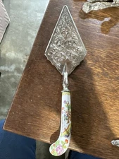 VTG ITALIAN HAND PAINTED CERAMIC HANDLED SILVER-PLATE  PIE CAKE SERVER WEDDING