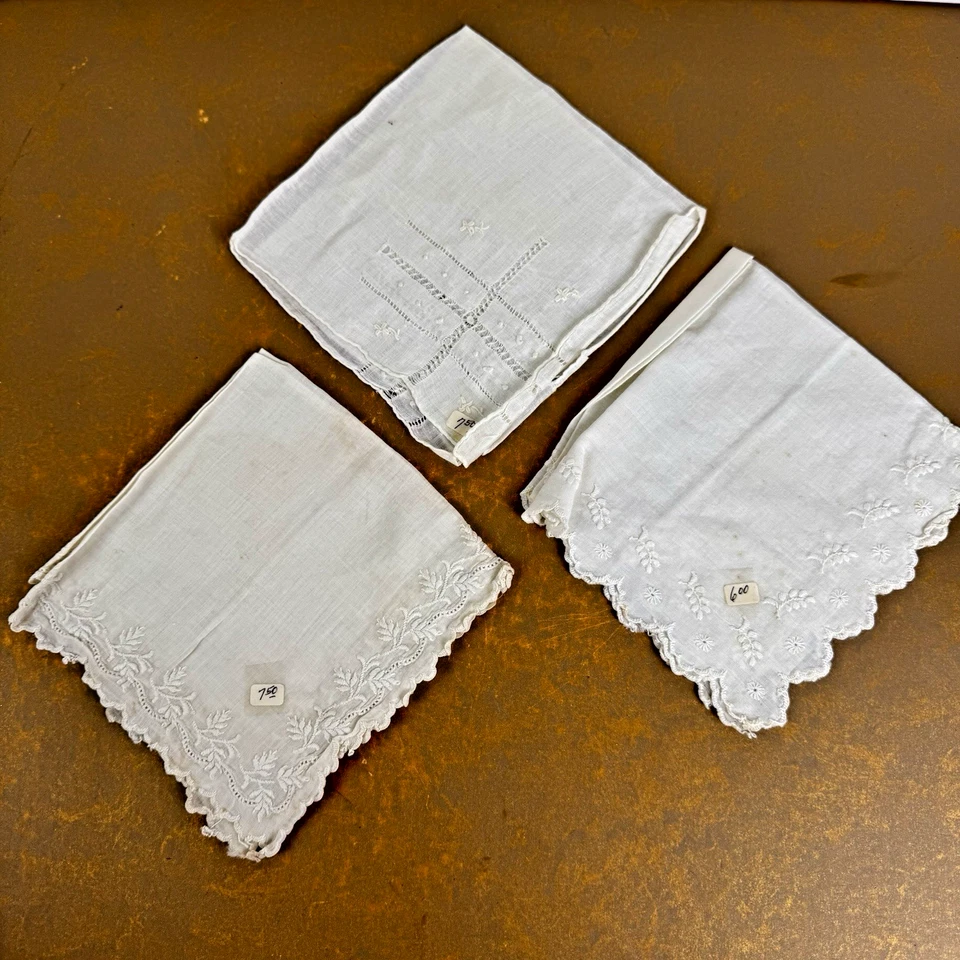 Lote De 10 Pañuelos Blancos Crochet Niña Flor Almohada Bolsitas Cómoda Bufanda Boda Foto 4 de 4