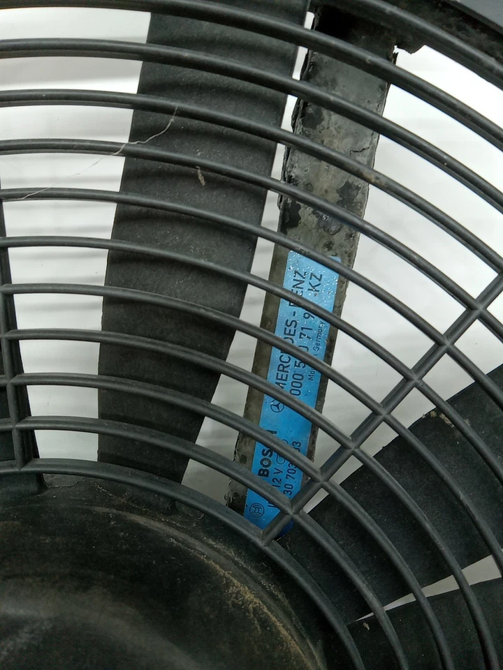 Dodge Sprinter 3500 2002-2006 furgoneta eléctrico auxiliar ventilador radiador fabricante de equipos originales Foto 3 de 4