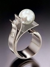 Silver Elegant Cubic Zirconia And Faux Pearl Ring Size 6 7 8 9 10