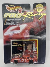 1997 Hot Wheels Pro Racing Michael Waltrip 21 Citgo Diecast Car NASCAR