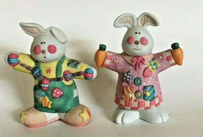 Vintage (2) Ceramic Easter Bunny Rabbits Figurines 4 1/4'' Tall w/Tag
