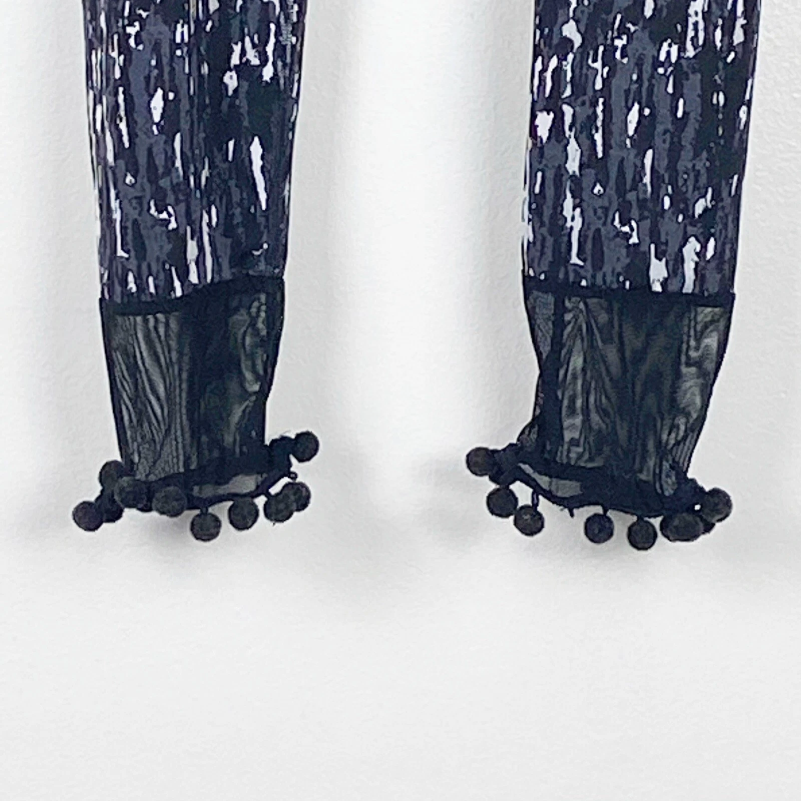 beyond-yoga high waisted pom pom mesh hem leggings