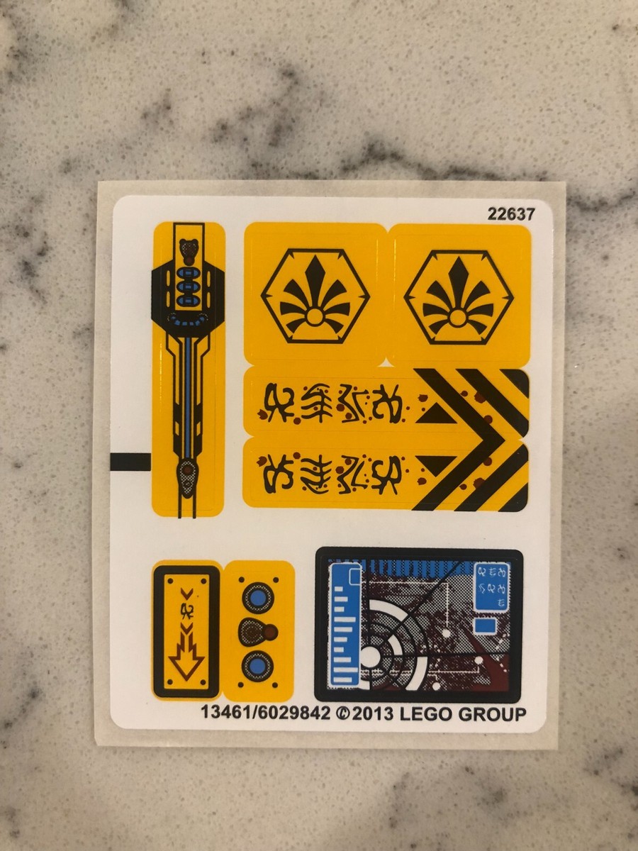 LEGO LEGENDS OF CHIMA: Laval's Royal Fighter (70005) for sale