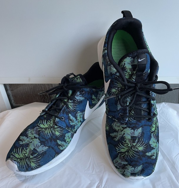 palm tree nike roshe