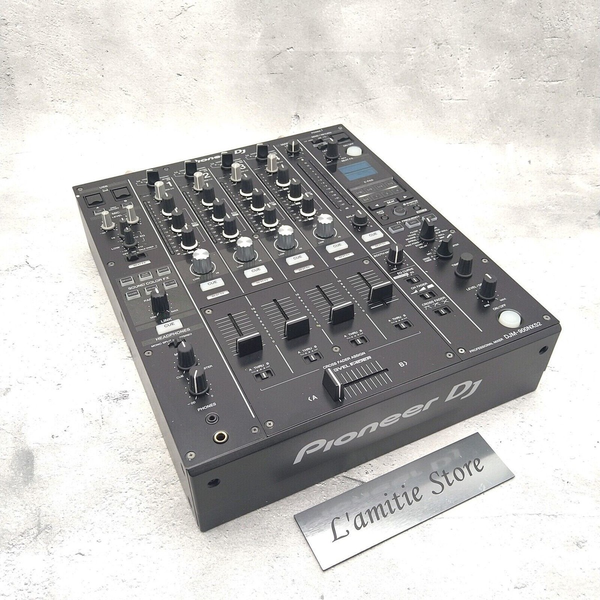 2x Pioneer DJ CDJ-2000NXS2 + DJM-900NXS2 CDJ2000NXS2 2x Pioneer DJ CDJ-2000NXS2 + DJM-900NXS2 CDJ2000NXS2