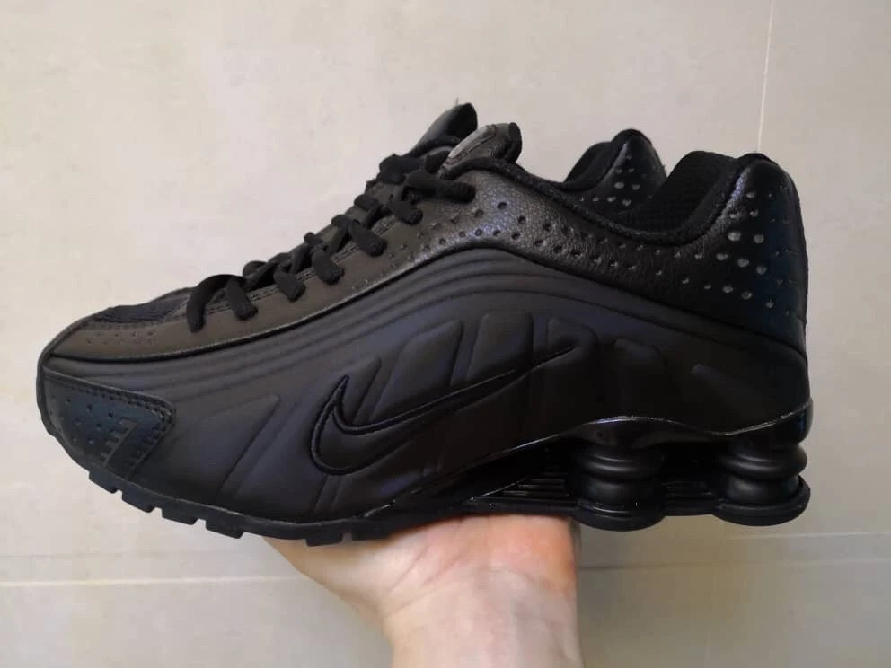 Mens nike shox top r4 all black