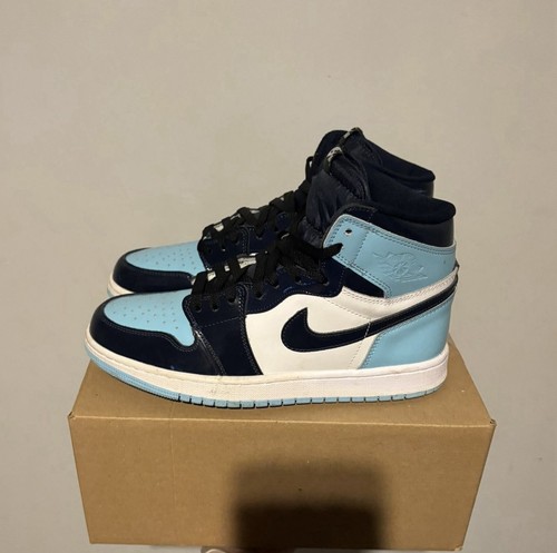 Nike Air Jordan 1 Alto UNC Patente talla 8.5 OG UNC Azul Frío Talla 7.5 UK