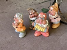 disney snow white and the seven dwarfs lawn ornaments