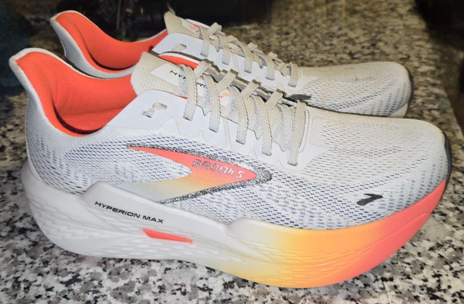 Brooks Hyperion Max 2 - image 1