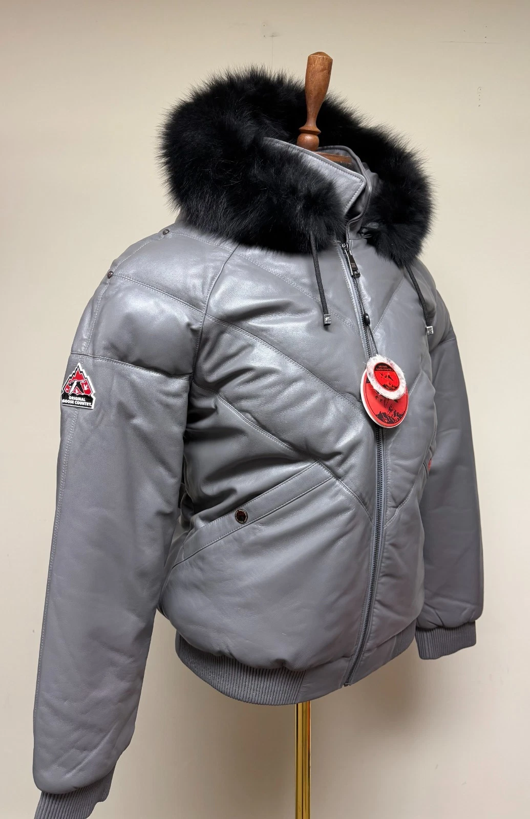 Brand New Men's V-Vomber Lamskin Leather & Goose Down Jacket With Real Fox Fur image 3