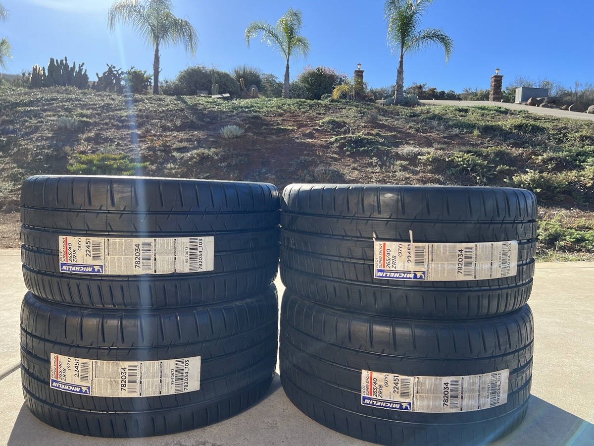 Set of FOUR BRAND NEW 265/40ZR18 Michelin Pilot Super Sport Tires