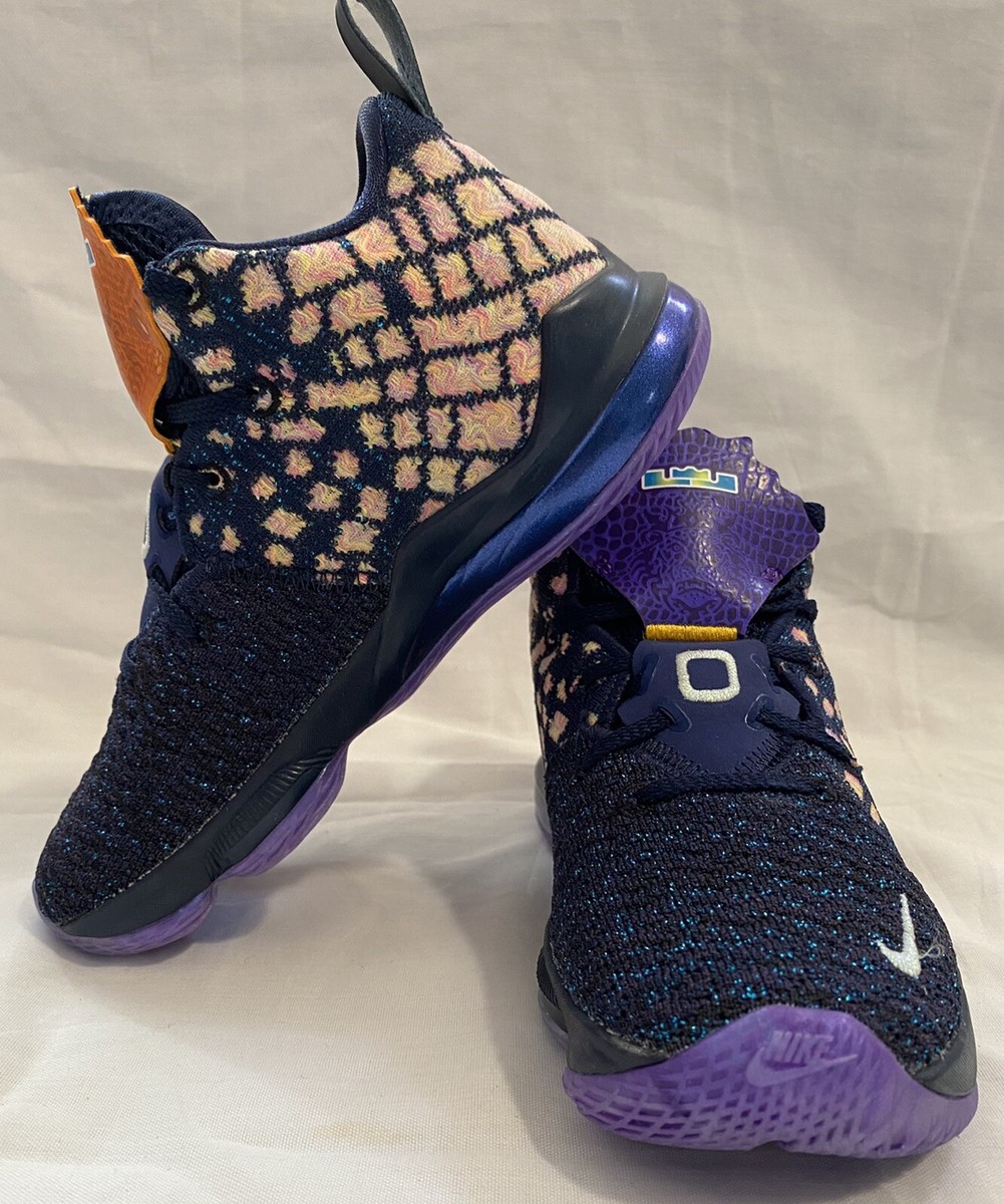 Nike LeBron XVII AS PS 17 Space Jam 2 Preschool CW1037-400. Kids