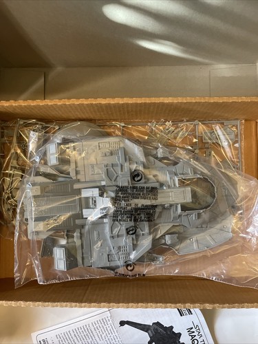 1995 Monogram Star Trek Voyager Maquis Ship Model Kit NEW 3605 Fighter - Picture 13 of 16
