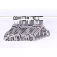 30pk Suit Flocked Hangers Gray