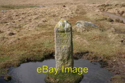 Photo 6x4 Burrator Reservoir Boundary Stone Princetown/SX5873 Boundary s c2008