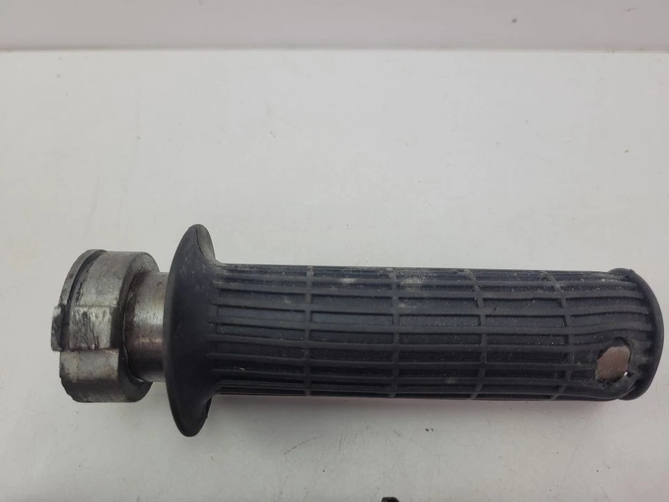 Set Gas-Griffe rechts/links MZ ETZ original #257967 - Bild 4 von 4