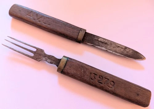 British Victorian / WWI WW1 Army Military Campaign Cutlery Set, Veterinary Corps