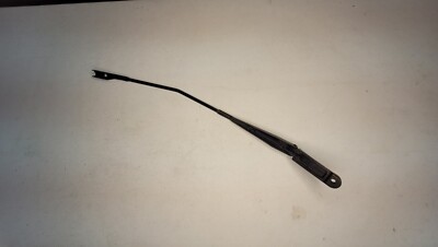 15 Volkswagen Passat Right/Pass side Windshield Wiper Arm Holder 561955406