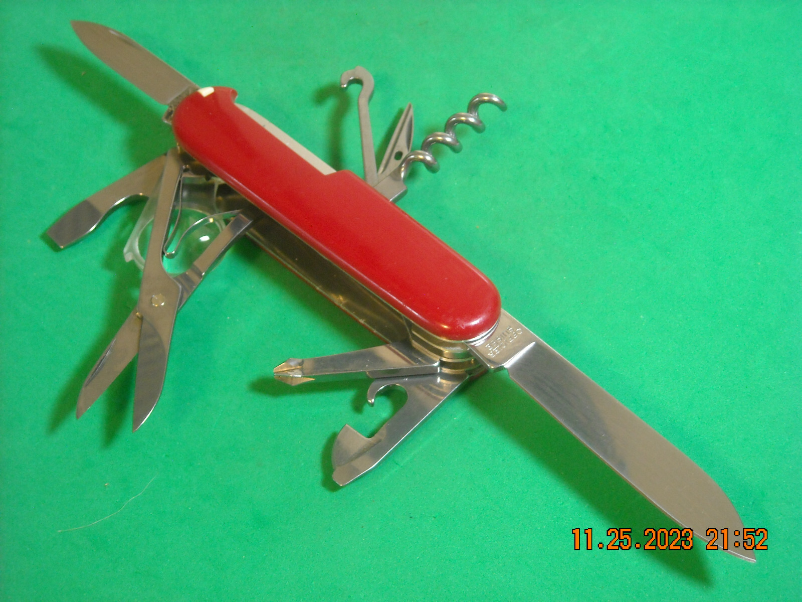 Victorinox Explorer Swiss Army Knife eBay