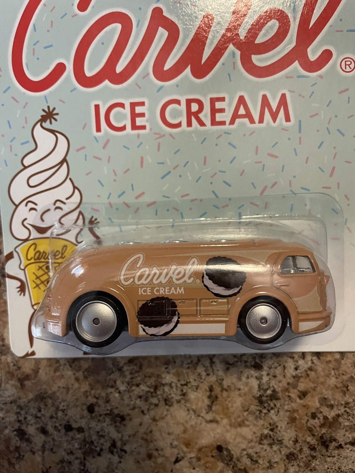 2012 Hot Wheels Nostalgic Brands Carvel Ice Cream Flying Saucer Haulin