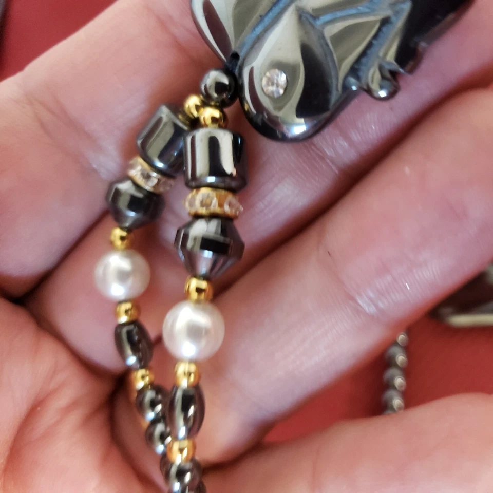 Hematite HandCarved Earrings And Beaded Necklace Grey Elephant New leather box - Изображение 3 из 4