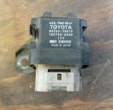 90-95 Toyota 4Runner Pickup Truck ABS TRAC Relay 88263-35070 anti lock brake OEM