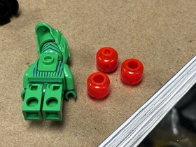 Spiderman Studios #1374 Lego Set complete with instructions pre-owned