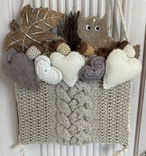 Handstrick Deko T&uuml;rkranz Strick Tasche T&uuml;rh&auml;nger Holz Eule Blatt Eicheln -891