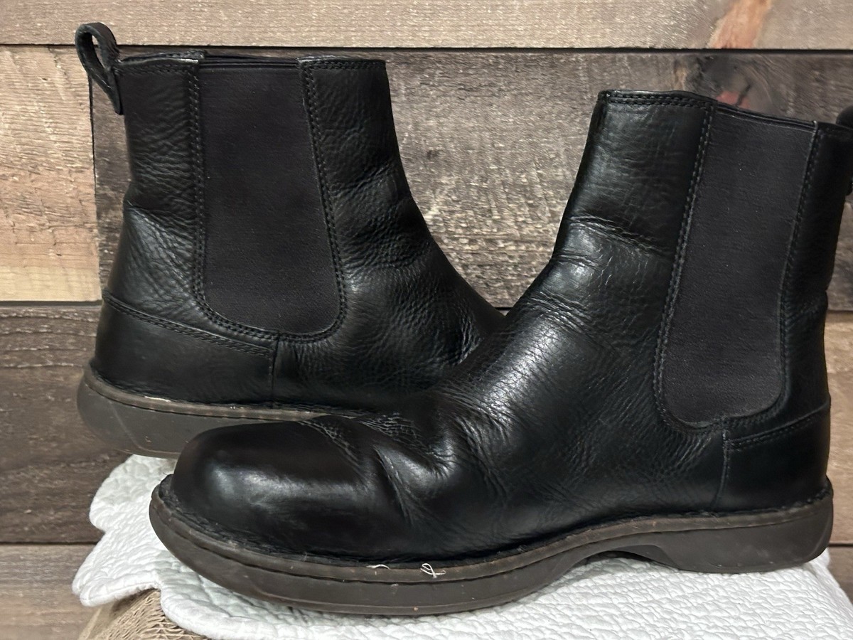 UGG Biltmore Chelsea Boots 3039 Size 10.5 Black  Pebbled Leather Sheepskin Lined Men main image 4