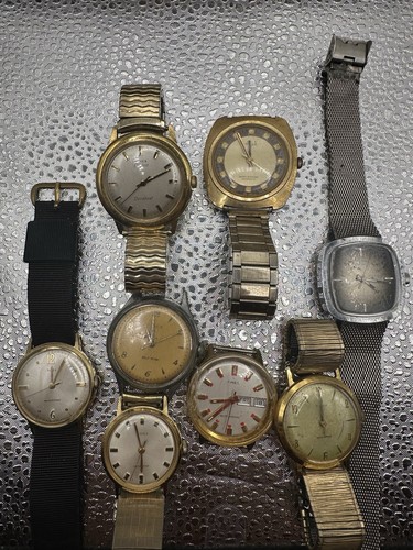 Lot of Vintage Timex Quartz and Mechanical Watches for Parts/Repair