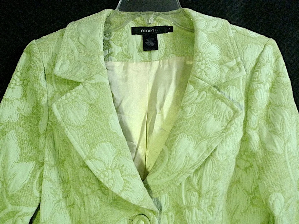 Blazer Corto Arden B Verde Claro Tonal Floral Estampado Jacquard 3 Botones Talla 6 Foto 2 de 4