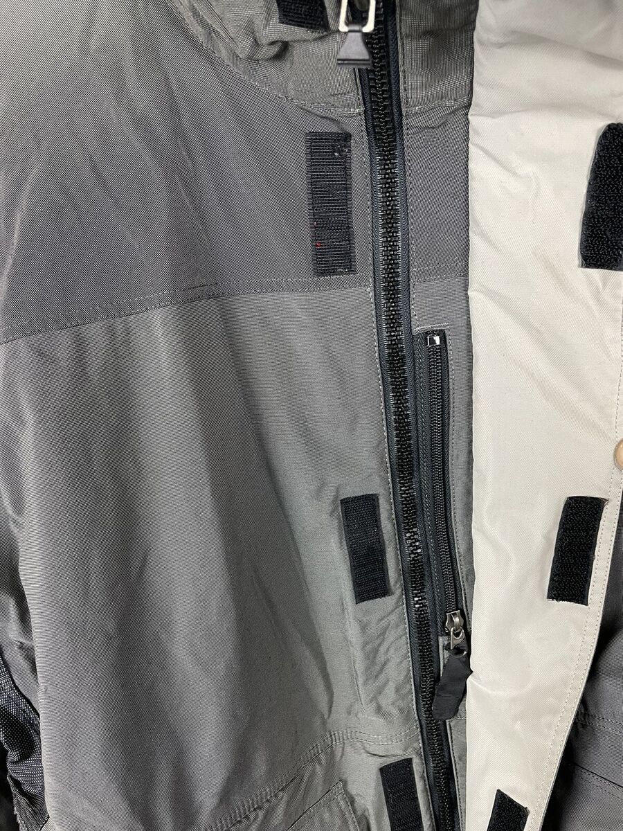 VINTAGE Nike ACG Windbreaker Jacket Outer Layer 3 Size small VINTAGE Nike ACG Windbreaker Jacket Outer Layer 3 Size small