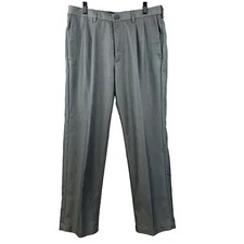 HAGGAR Chino Pants Mens Size 34 x 29 Gray Cool 18 Golf Classic Fit Pleated Front