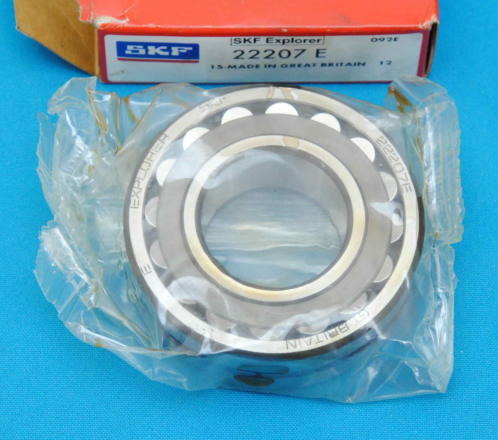 Roulement à rotules sur rouleaux SKF 22207 E : éliminez les pannes de désalignement d'arbre
