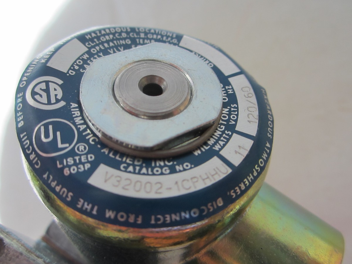 AAA PRODUCTS INTL SO 2 ZX GAS DIRECTIONAL SOLENOID VALVE | eBay