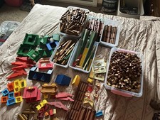 Huge Vintage Lincoln Logs Lot 32 Pounds Mixed Pieces Accessories