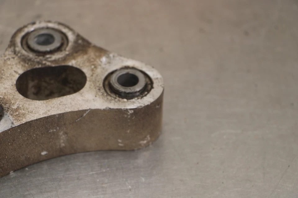 15-22 SUZUKI GSXS750 REAR DOGBONE SHOCK LINKAGE LINK Foto 2 de 4