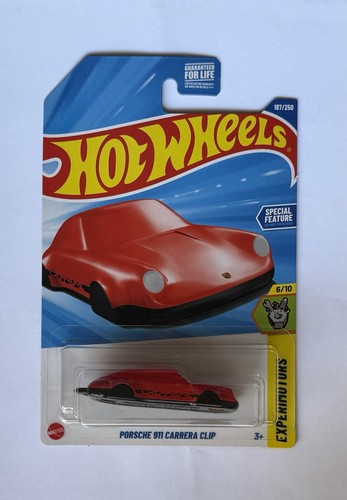 Hot Wheels 2025 Case J PORSCHE 911 CARRERA CLIP U. S. Card In Hand