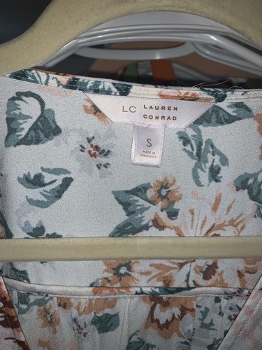 Womens Small Lauren Conrad Wrap Dress - Picture 3 of 5