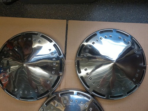Wheel Center Caps Group Of 3 American Motors AMC Dog Dish Hubcap OEM USED 10" - Picture 3 of 10