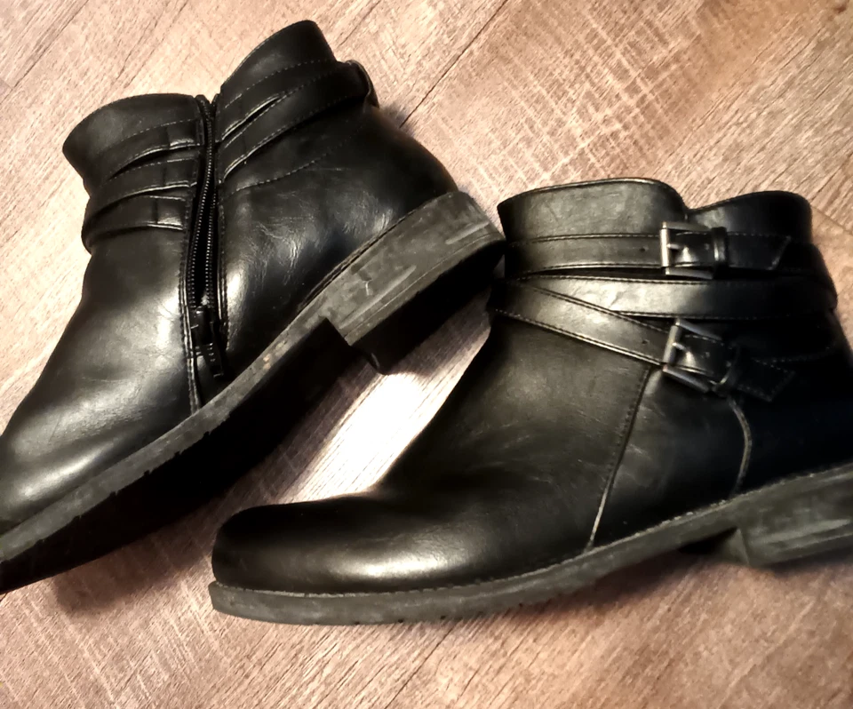 Botines YUU Calissa 10W negros Foto 3 de 4