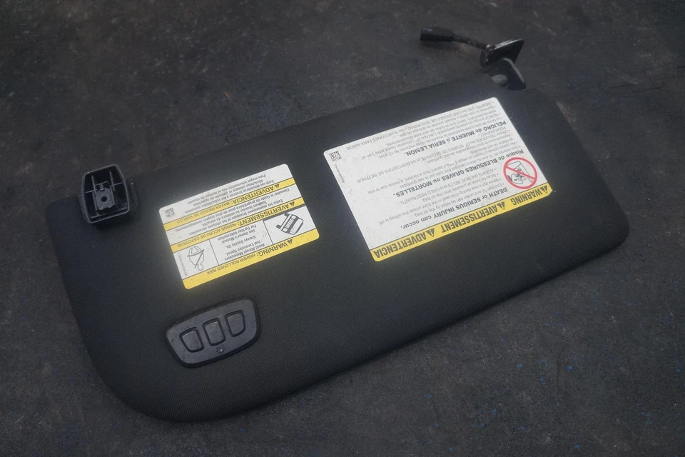 Espejo parasol izquierdo negro OEM Ford F250 F350 Super Duty 2017-20 Foto 3 de 4