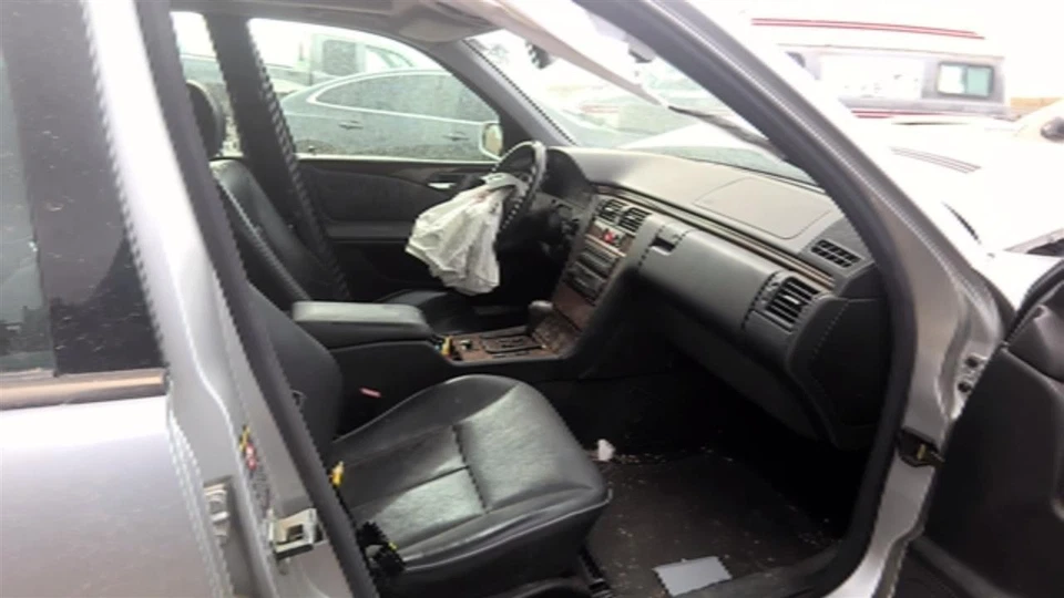 Б/у главный тормозной цилиндр подходит: 2000 Mercedes-Benz Mercedes e-class 202 тип C4 - Изображение 3 из 4