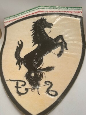 FERRARI 刺繍ロゴ入りデザインジャンパー　 新品未使用品　Mサイズ $_57.JPG?set_id=880000500F