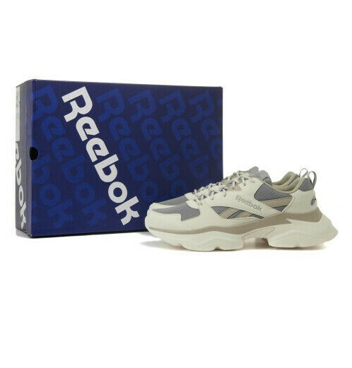 latest clarks originals