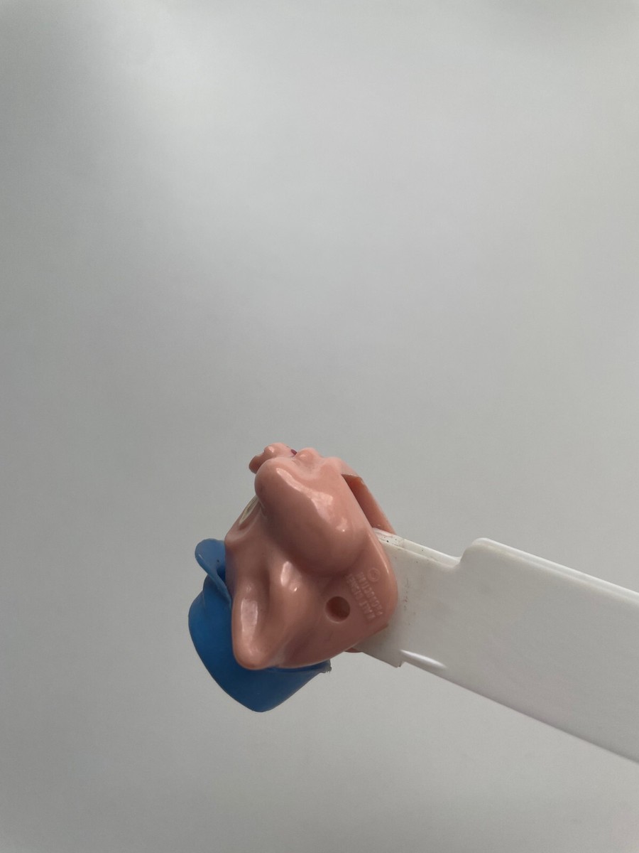 ptNo3.9　足無　赤ベロ　オーストリア製　Old PEZ ptNo3.9 足無 赤ベロ オーストリア製 Old PEZ - メルカリ