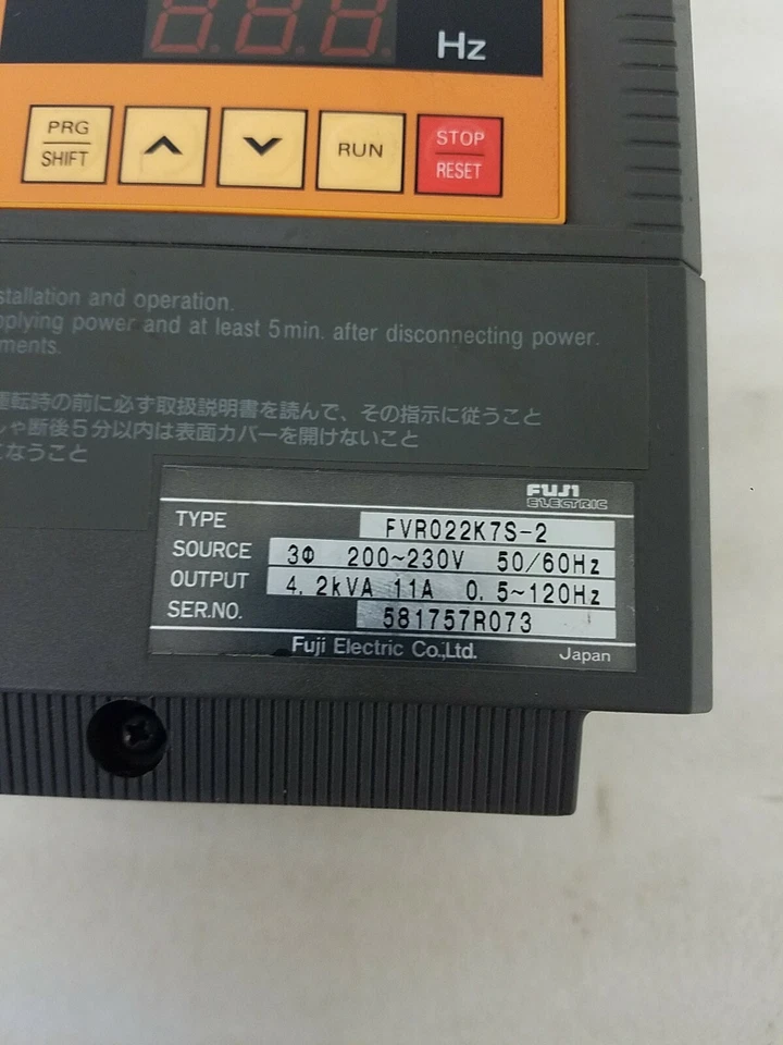 Fuji Electric Input Drive FVR022K7S-2 - Image 2 of 3