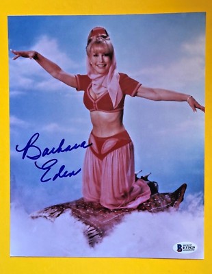 barbara eden dancing in a blue dress Men's Kimono Shirt